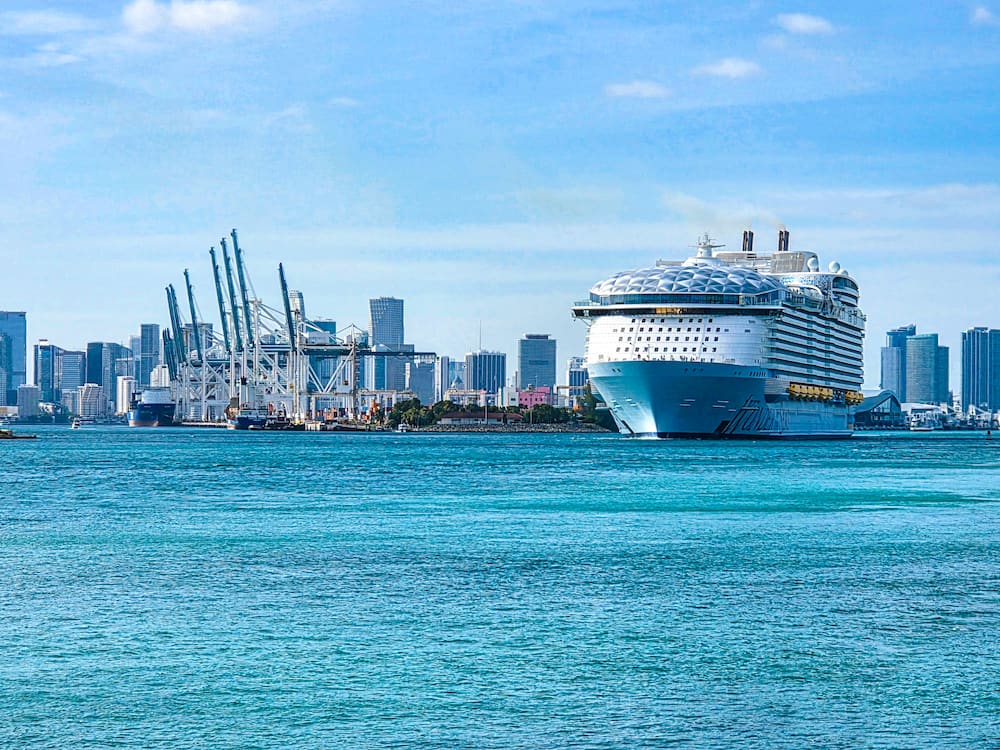 Large cruise ship leaving Port of Miami