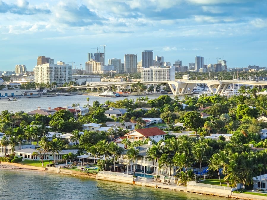 Harbour Inlet and in the background downtown Fort Lauderdale and 17th Street Causeway