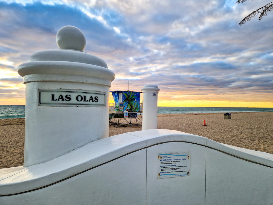 Sunrise at Las Olas Beach